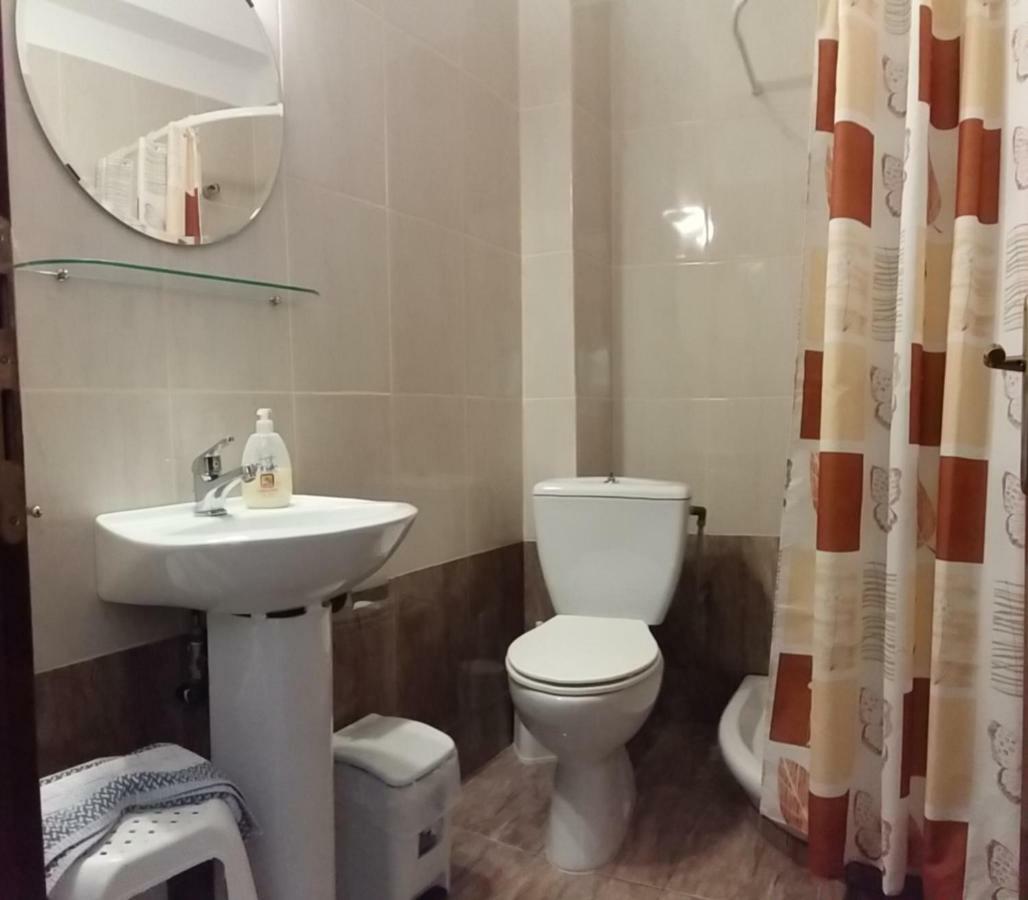Gougousis Apartments Kaloyiros ภายนอก รูปภาพ
