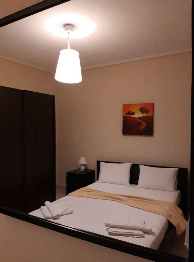 Gougousis Apartments Kaloyiros ภายนอก รูปภาพ